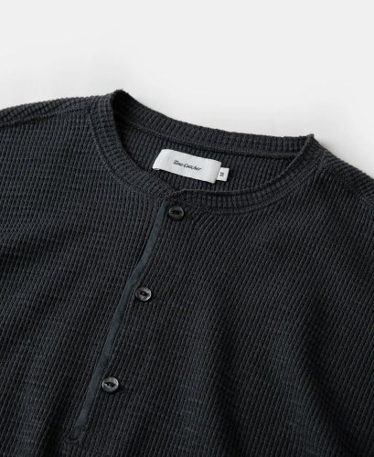 Honeycomb Waffle Knit Henley T-Shirt | Black - Size: XXL