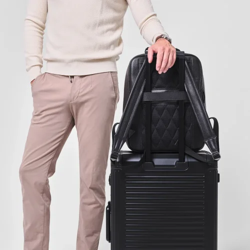 Biznis batoh ARMANDO | 22 l | Čierny