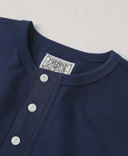 Vintage Short Sleeved Henley T-Shirt | Navy - Size: S