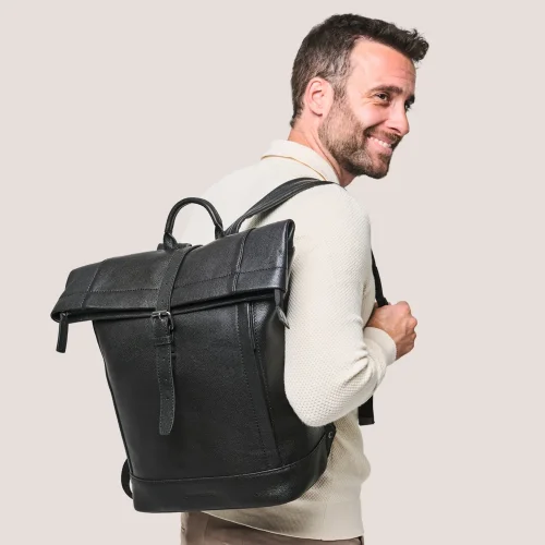 Batoh GINO | 15 l | Čierny