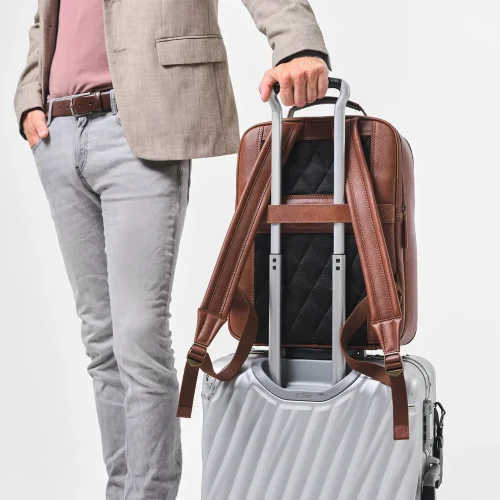 Business Backpack ARMANDO | 22 l | Chestnut Brown