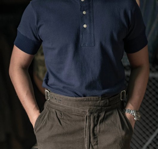Vintage Short Sleeved Henley T-Shirt | Navy - Size: S